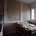 Veli Varos * Split
