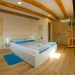 Veli Varos * Split