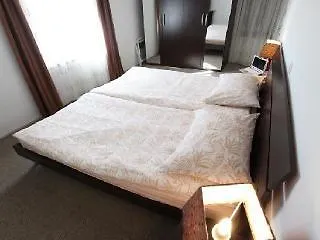 Апартаменты Veli Varos *