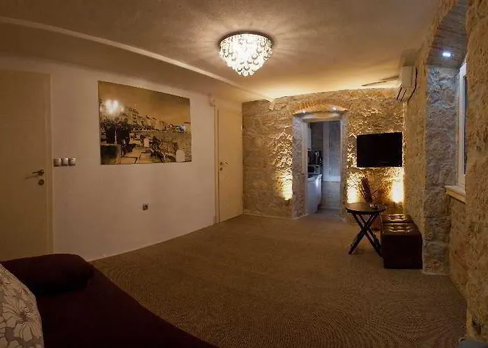 Apartamento Veli Varos Split