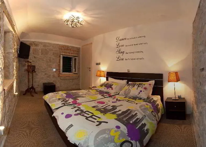 Veli Varos Apartamento Split