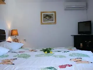 Veli Varos Апартаменты *